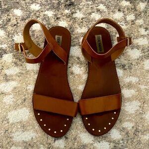 🩵 Steve Madden leather sandals